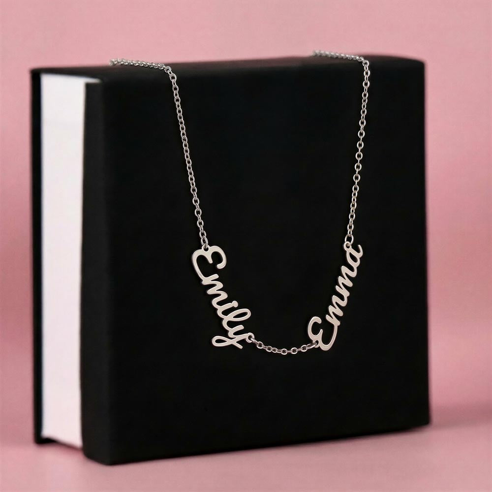 LET MOM WEAR YOUR NAME AROUND HER NECK