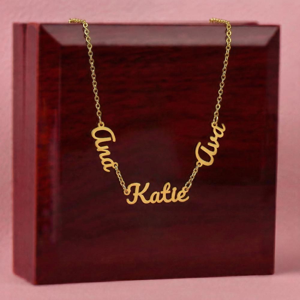 LET MOM WEAR YOUR NAME AROUND HER NECK